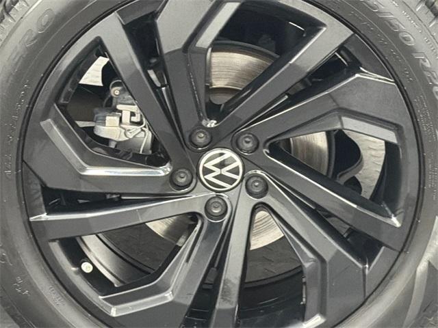 2023 Volkswagen Atlas Photo in Bethesda, MD 20814