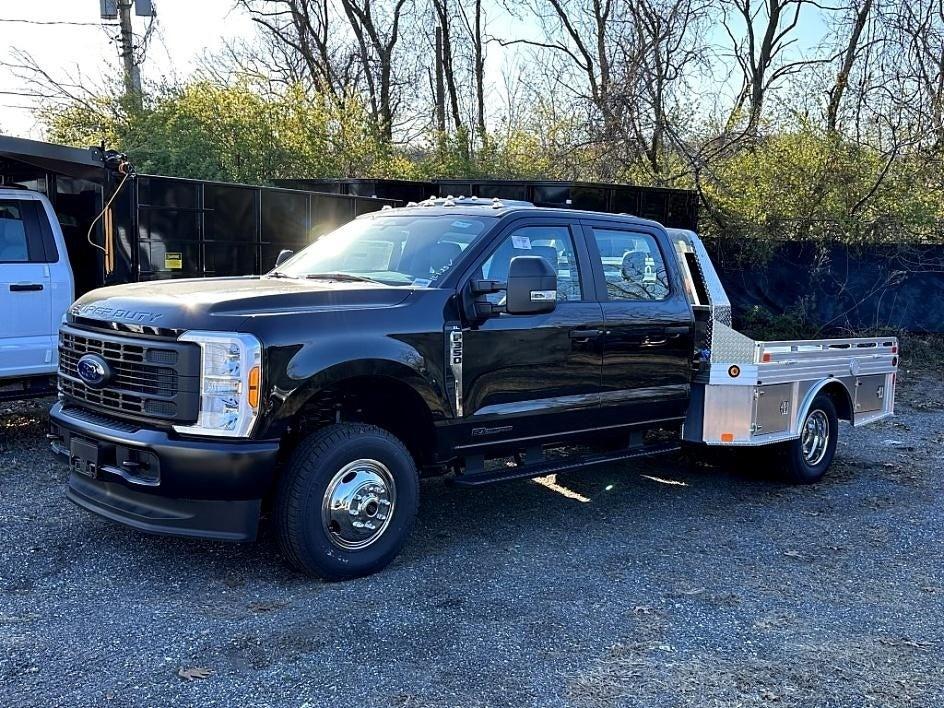 2023 Ford Chassis Cab Photo in Silver Spring, MD 20904