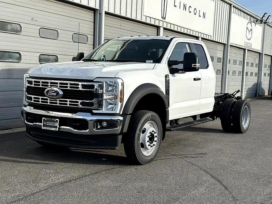 2025 Ford F-450 Photo in Silver Spring, MD 20904