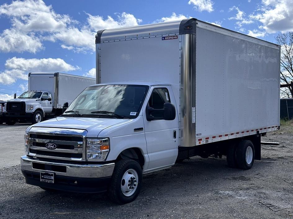 2025 Ford E-350SD Photo in Silver Spring, MD 20904