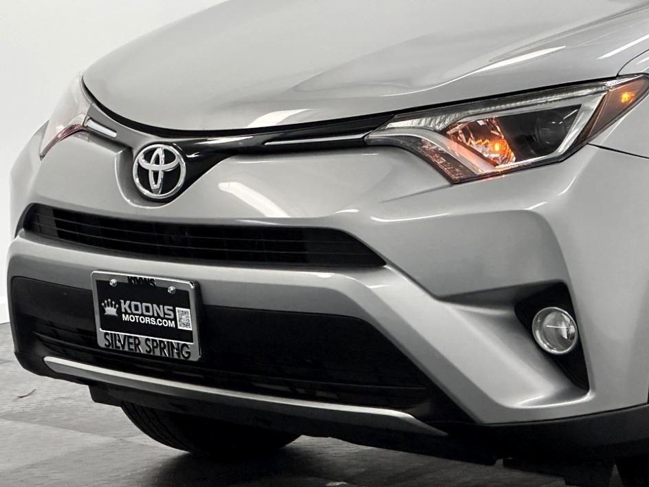 2016 Toyota RAV4 Photo in Bethesda, MD 20814