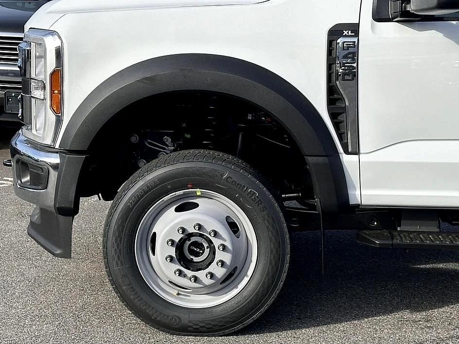 2025 Ford F-450 Photo in Silver Spring, MD 20904
