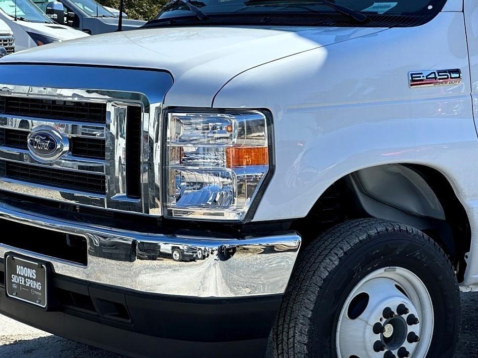 2024 Ford Econoline Cutaway Photo in Silver Spring, MD 20904