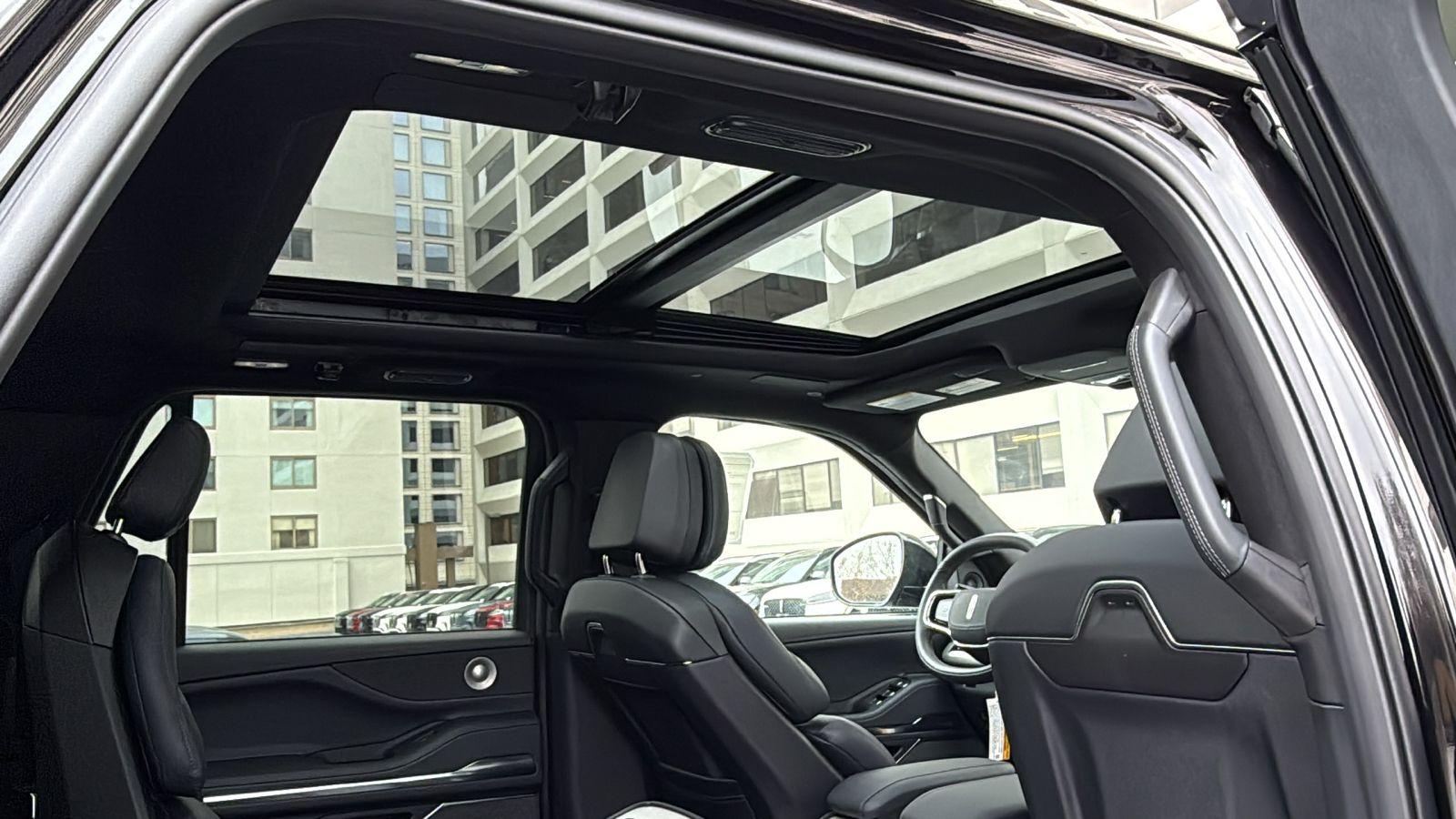 2025 Lincoln Navigator L Photo in Bethesda, MD 20814