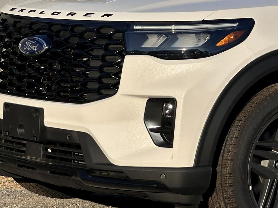 2025 Ford Explorer Photo in Silver Spring, MD 20904
