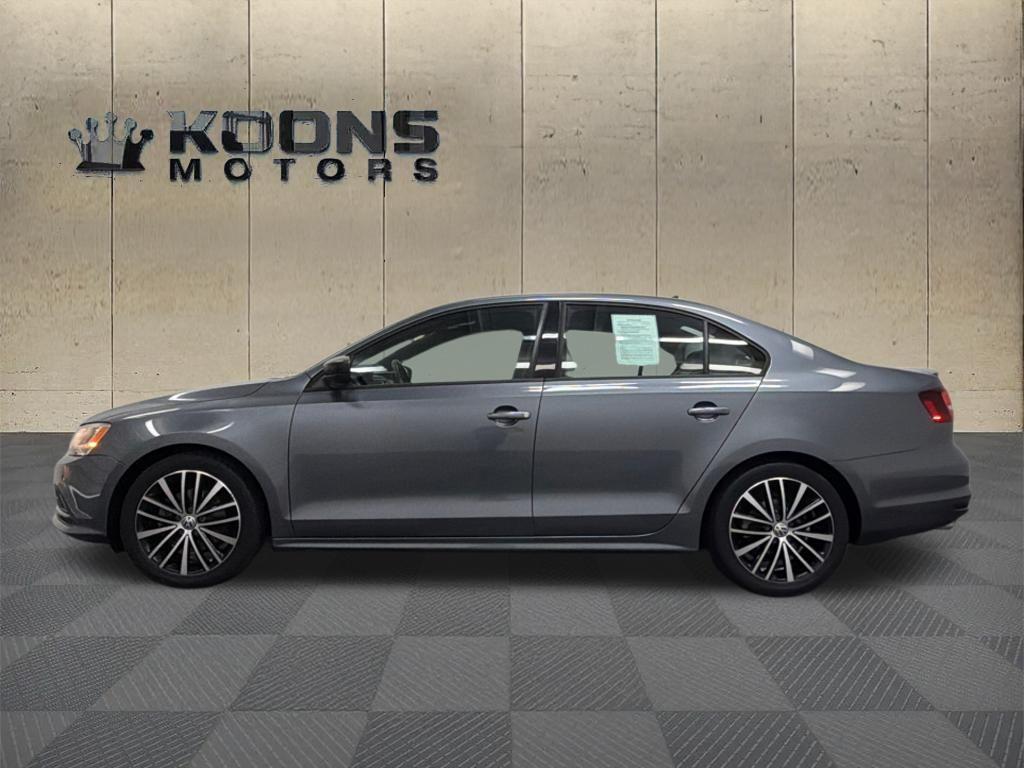 2016 Volkswagen Jetta Photo in Silver Spring, MD 20904