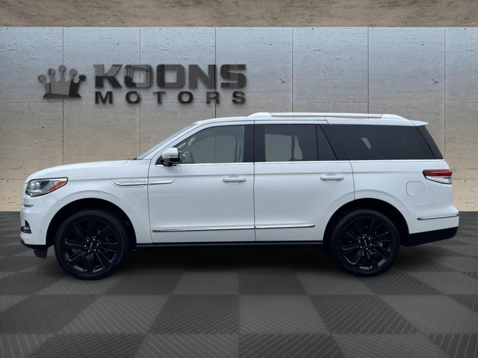 2022 Lincoln Navigator Photo in Bethesda, MD 20814