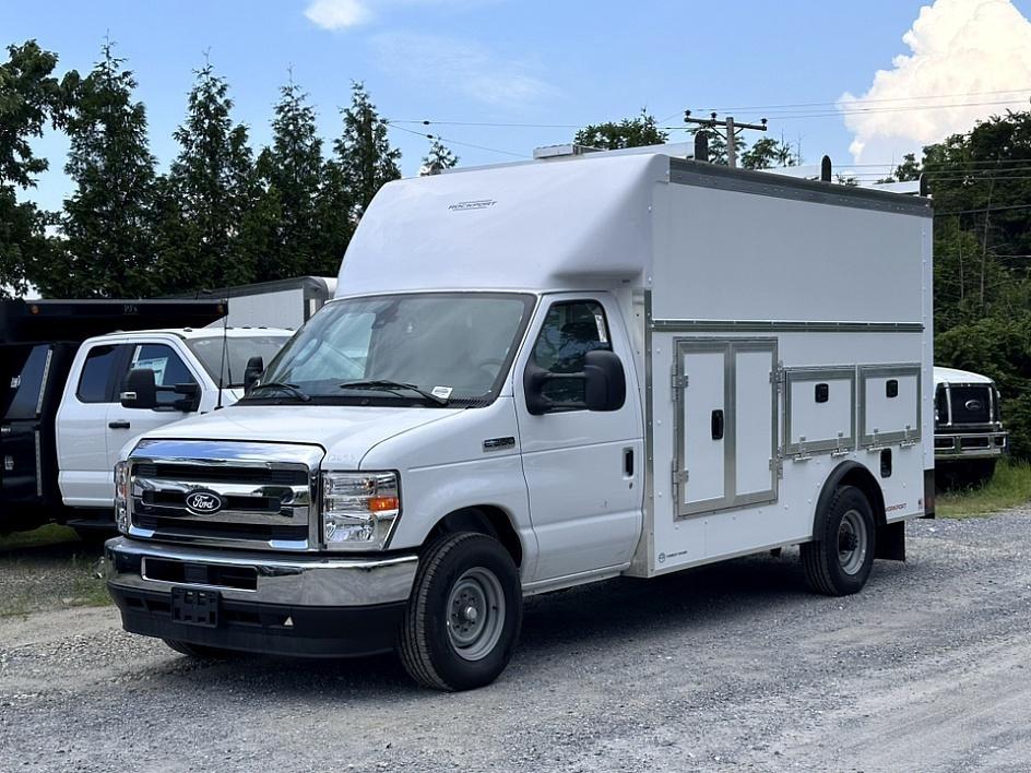 2026 Ford E-350SD Photo in Silver Spring, MD 20904