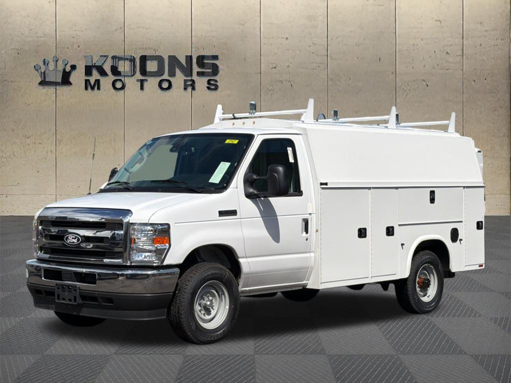 2027 Ford E-350SD Photo in Silver Spring, MD 20904