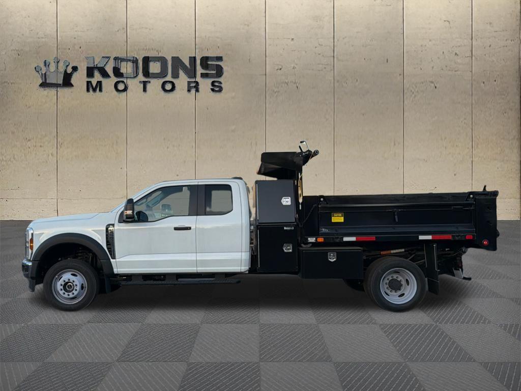 2025 Ford F-450 Photo in Silver Spring, MD 20904