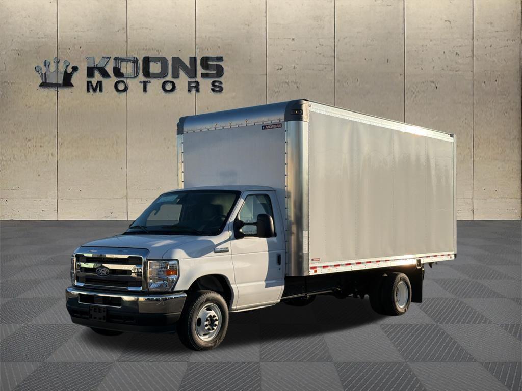 2026 Ford E-450SD Photo in Silver Spring, MD 20904