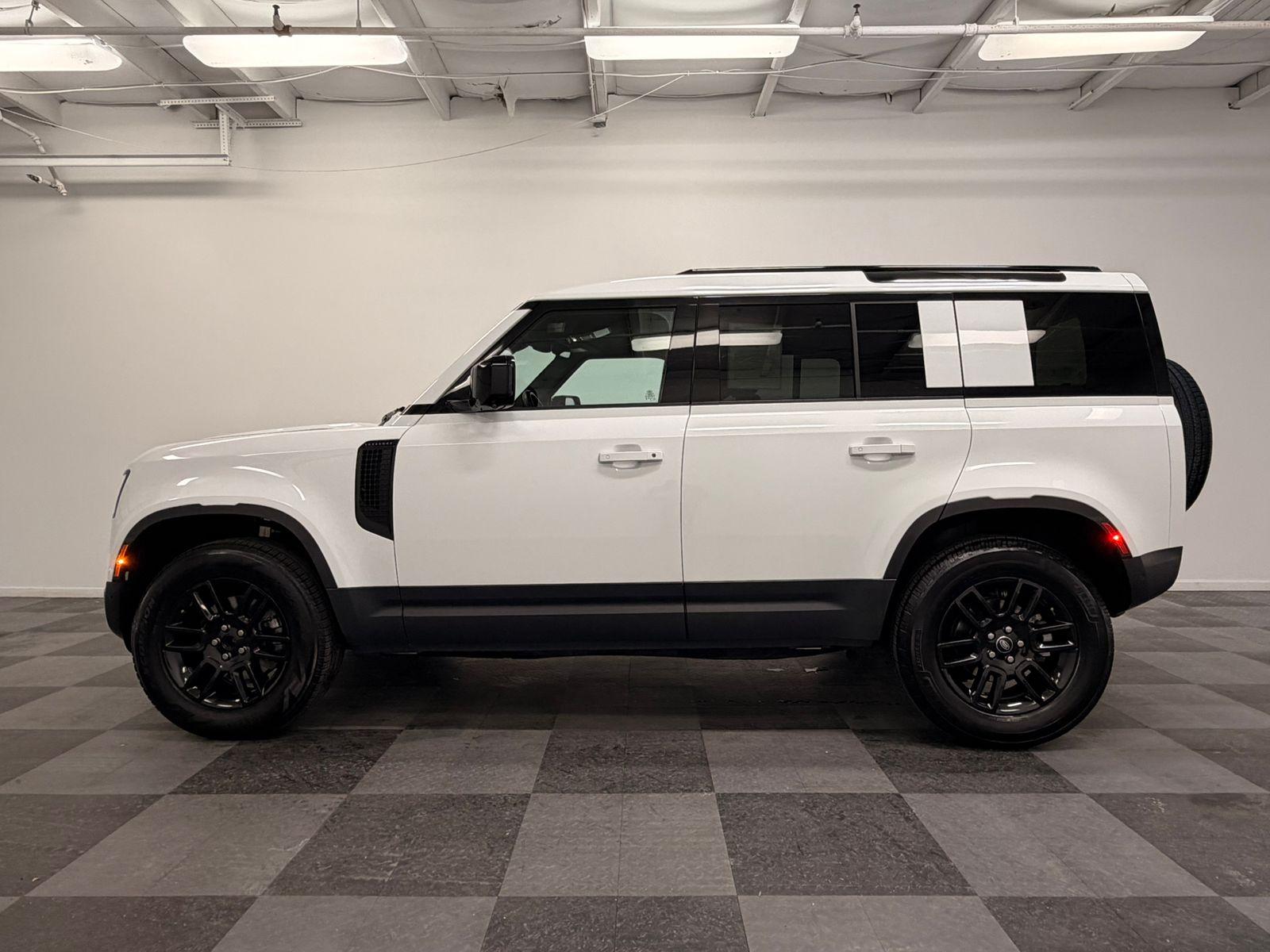 2025 Land Rover Defender 110 Photo in Bethesda, MD 20814