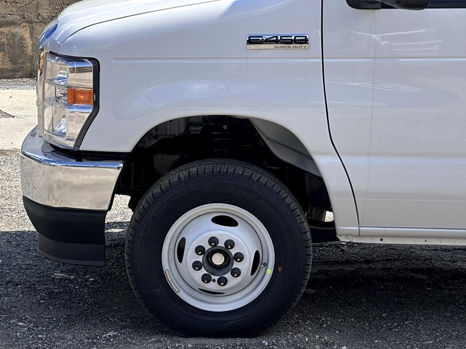 2025 Ford E-350SD Photo in Silver Spring, MD 20904
