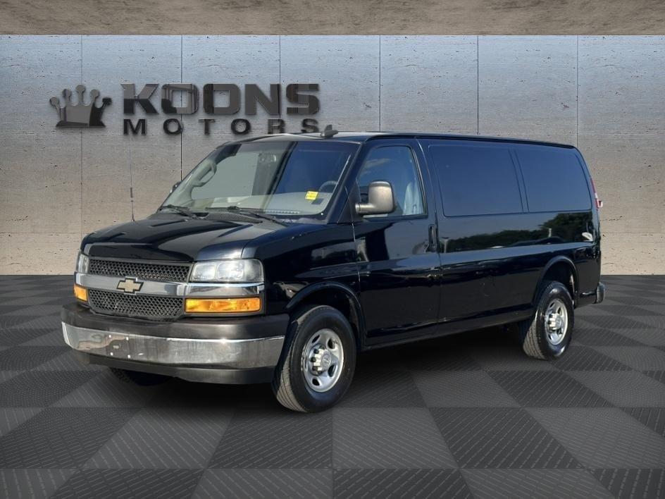 2018 Chevrolet Express 2500 Photo in Silver Spring, MD 20904