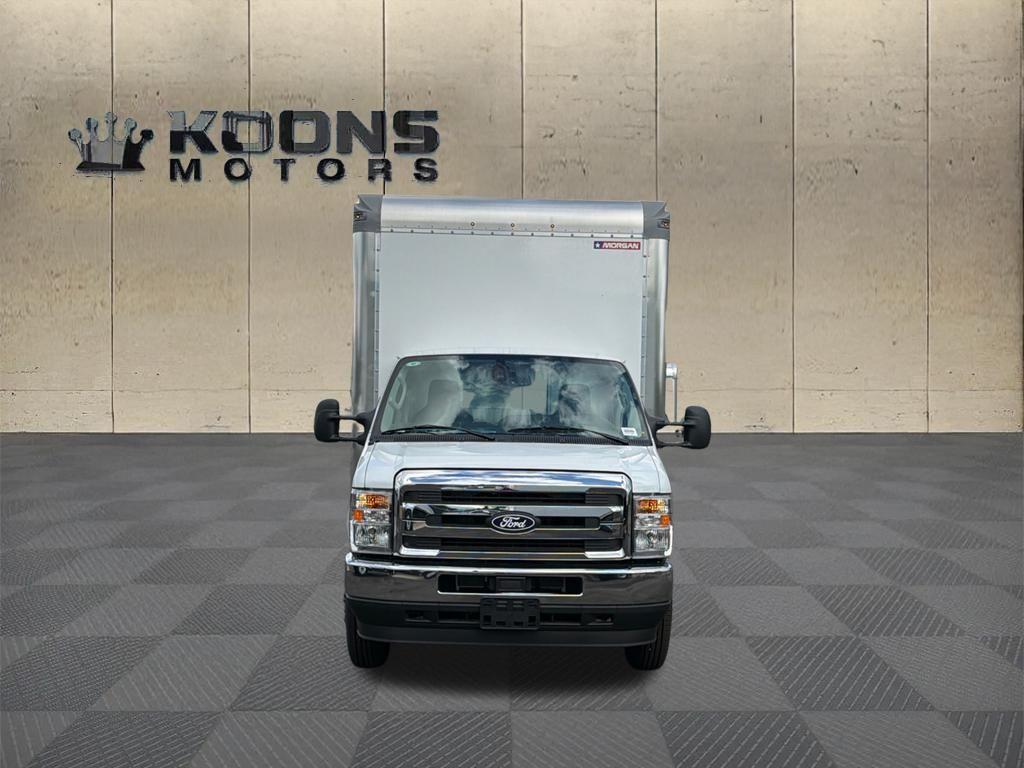 2027 Ford E-450SD Photo in Silver Spring, MD 20904