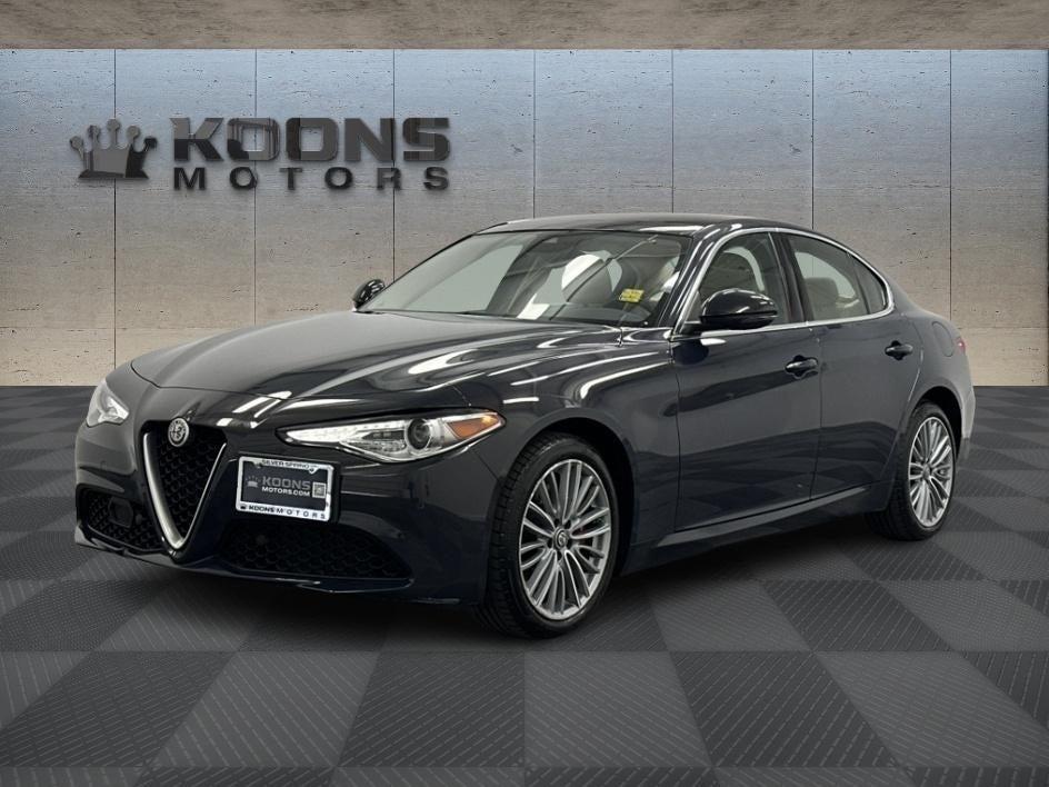 2019 Alfa Romeo Giulia Photo in Silver Spring, MD 20904