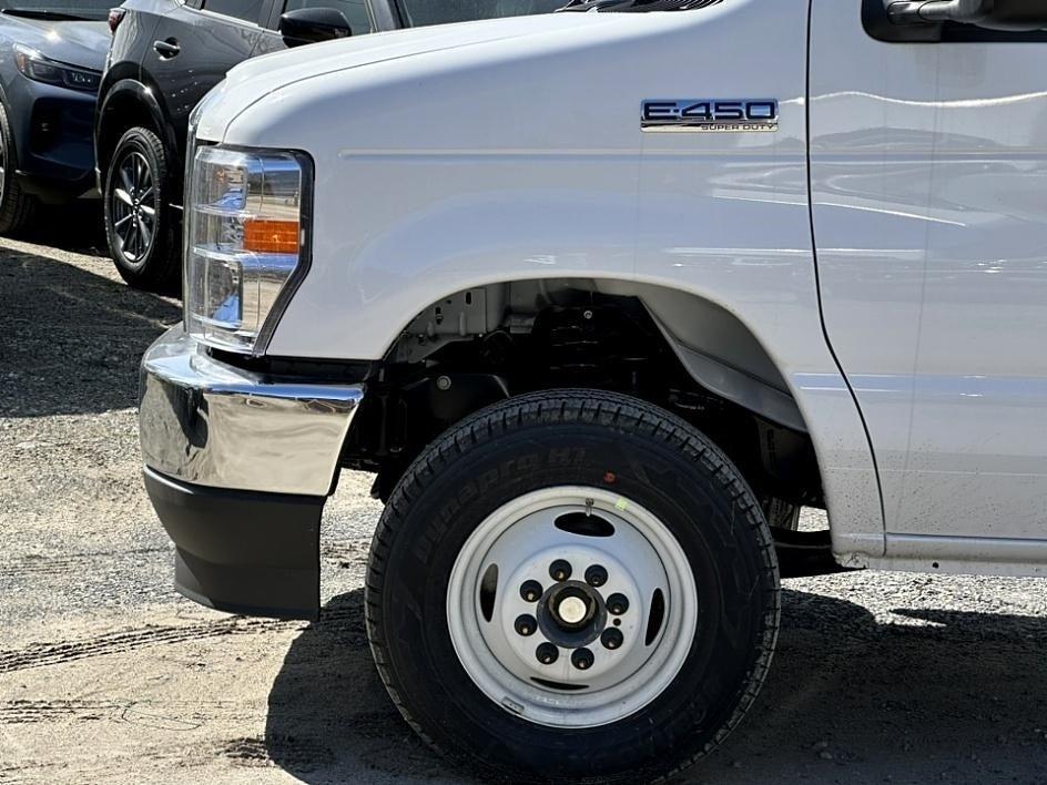 2024 Ford Econoline Cutaway Photo in Silver Spring, MD 20904