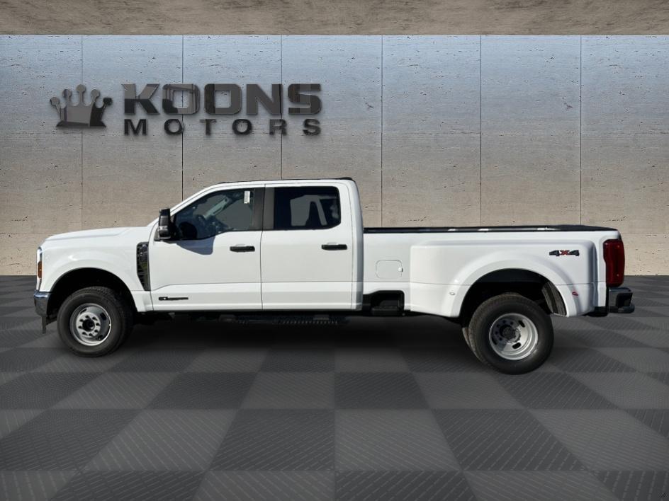 2025 Ford F-350SD Photo in Silver Spring, MD 20904