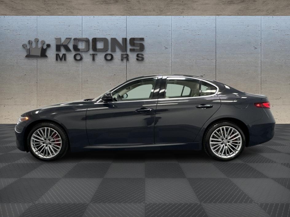 2019 Alfa Romeo Giulia Photo in Silver Spring, MD 20904