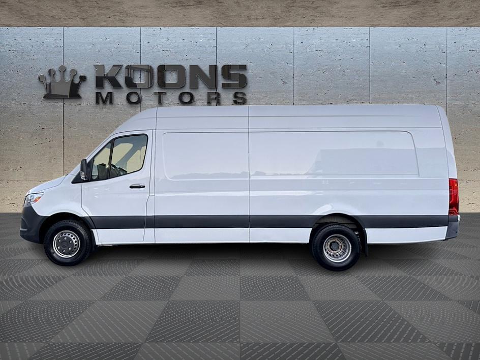 2022 Mercedes-Benz Sprinter 3500 Photo in Silver Spring, MD 20904