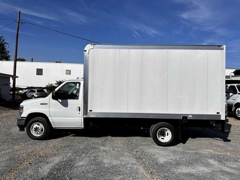 2024 Ford Econoline Cutaway Photo in Silver Spring, MD 20904