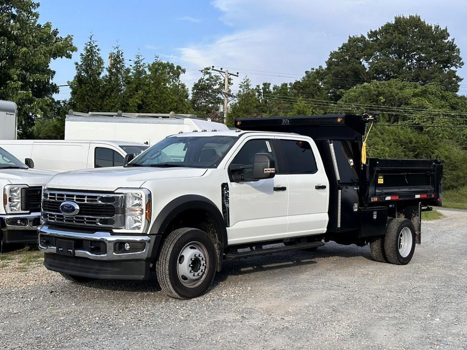 2025 Ford F-450SD Photo in Silver Spring, MD 20904