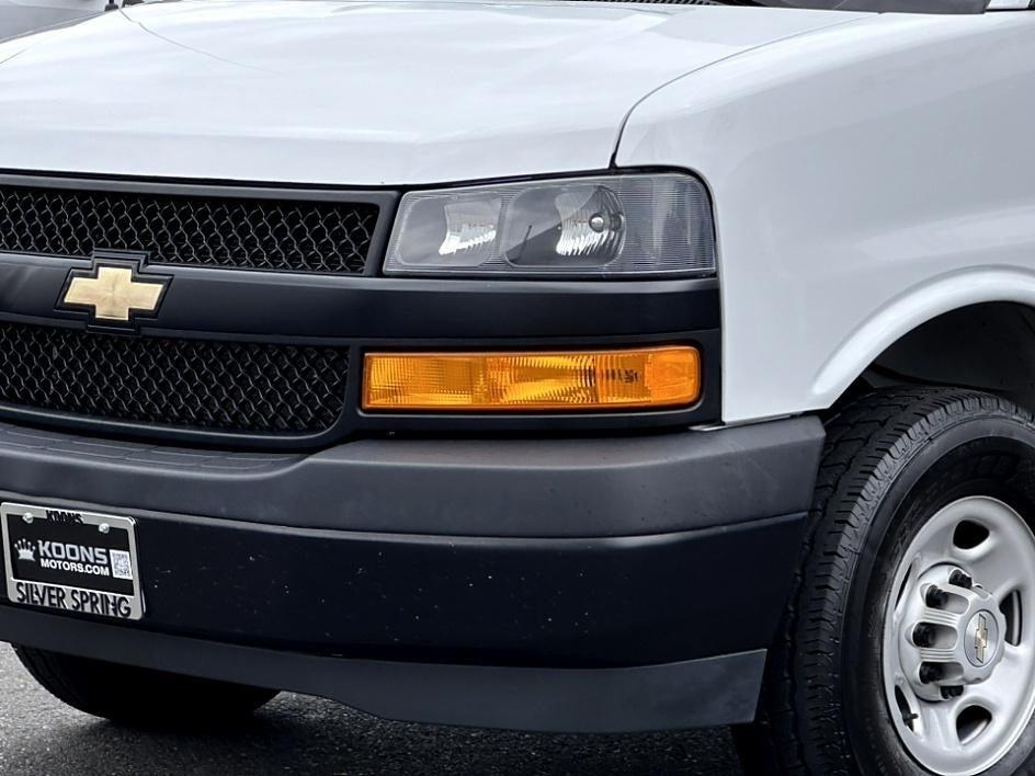 2022 Chevrolet Express 2500 Photo in Bethesda, MD 20814