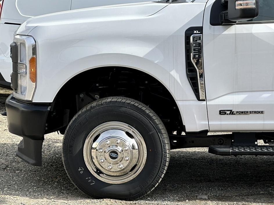 2023 Ford Chassis Cab Photo in Silver Spring, MD 20904