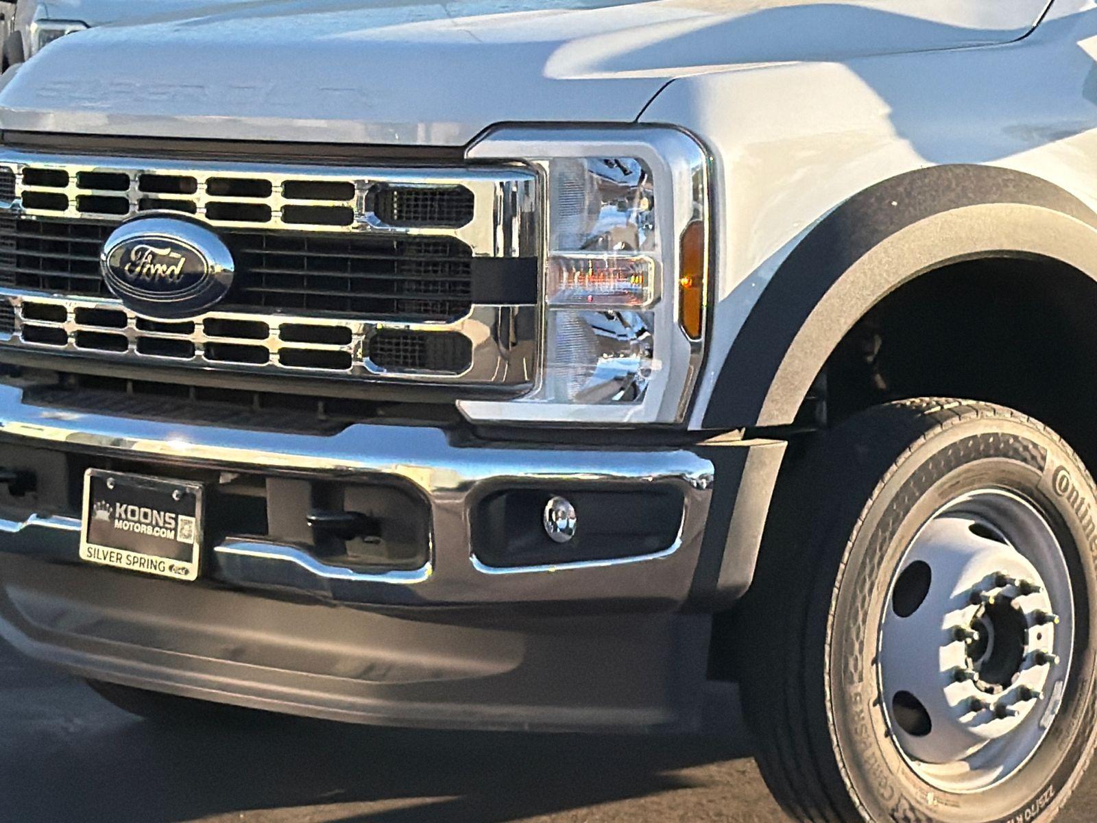 2025 Ford F-450 Photo in Silver Spring, MD 20904