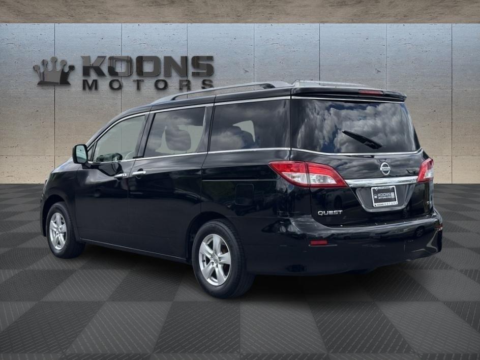 2017 Nissan Quest Photo in Silver Spring, MD 20904