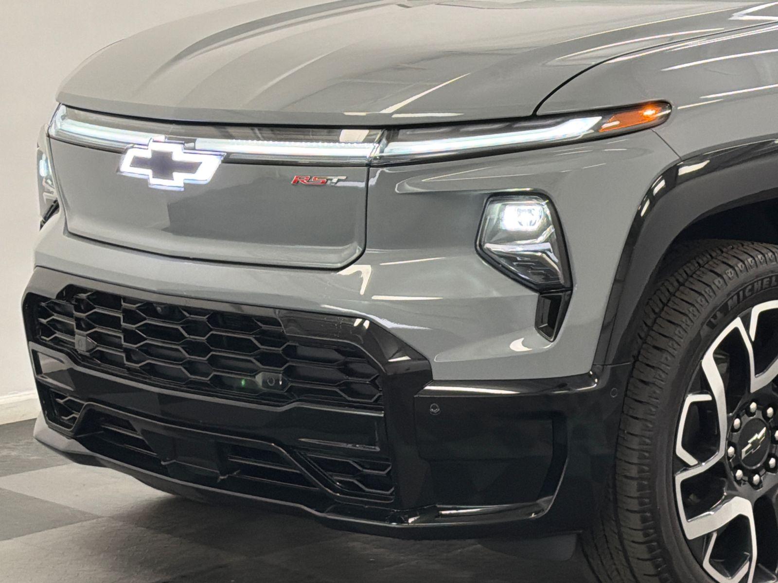 2025 Chevrolet Silverado EV Photo in Silver Spring, MD 20904