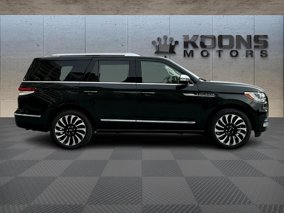 2023 Lincoln Navigator Photo in Bethesda, MD 20814