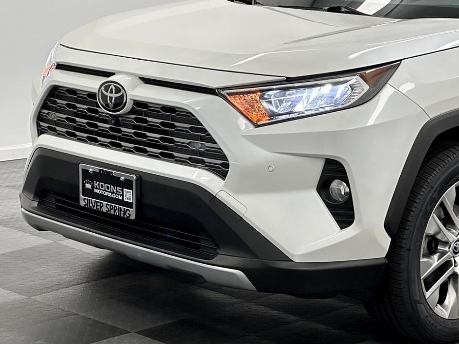 2020 Toyota RAV4 Photo in Bethesda, MD 20814