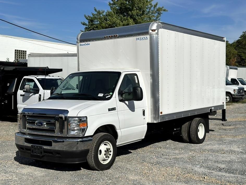 2024 Ford Econoline Cutaway Photo in Silver Spring, MD 20904