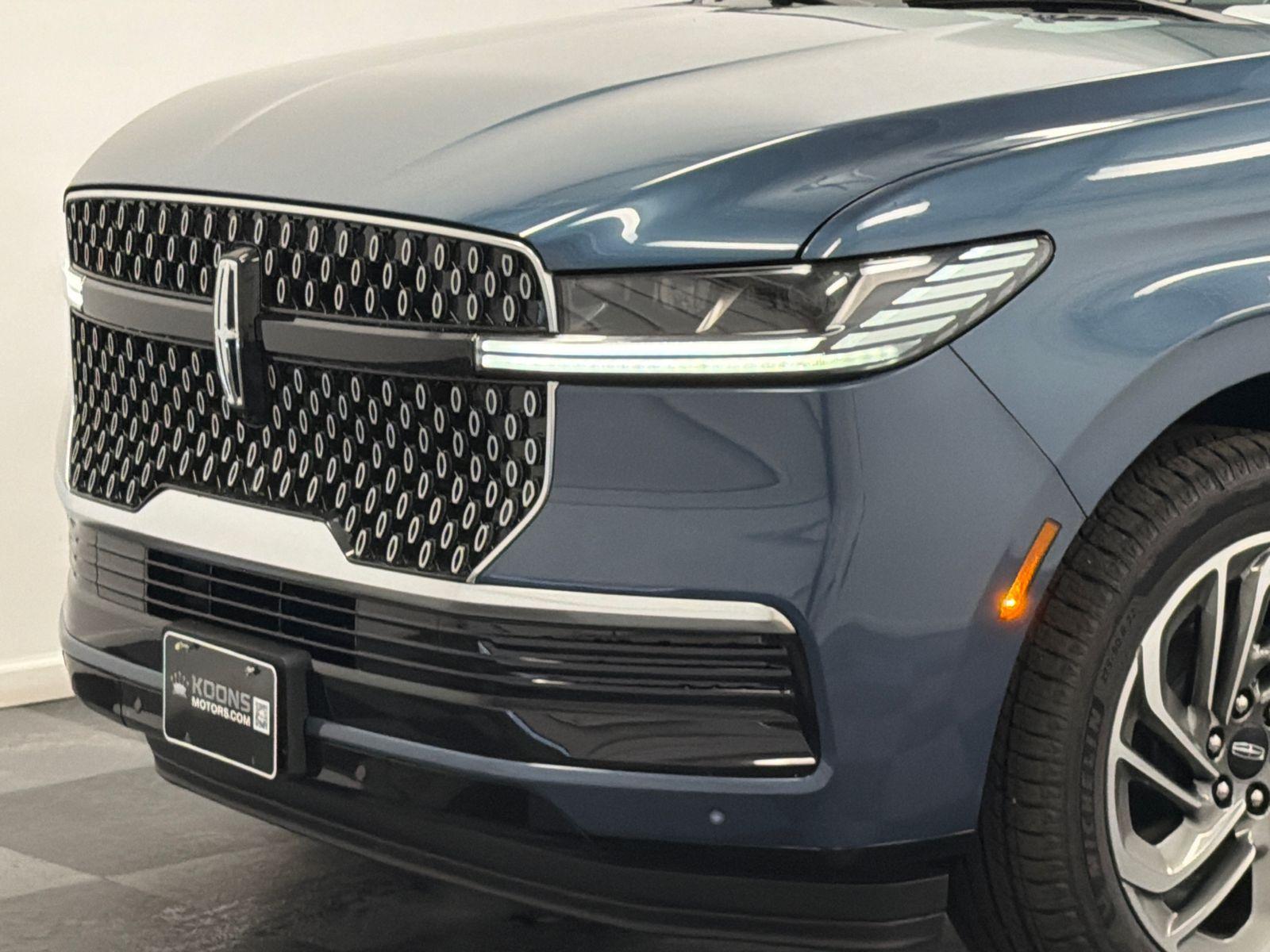 2027 Lincoln Navigator Photo in Bethesda, MD 20814