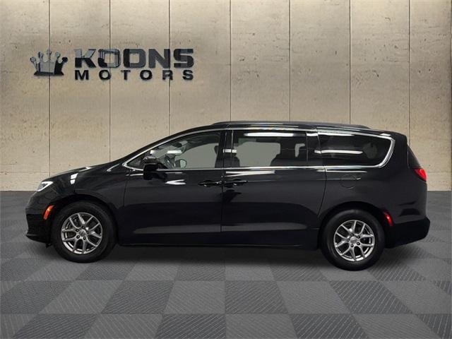 2021 Chrysler Pacifica Photo in Bethesda, MD 20814