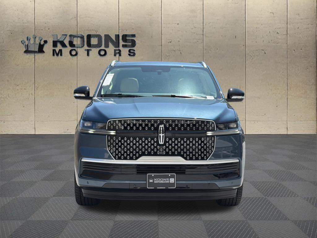 2027 Lincoln Navigator Photo in Bethesda, MD 20814