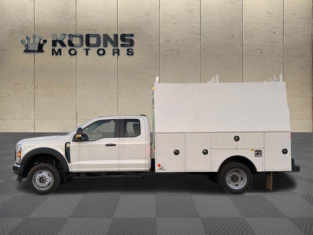 2025 Ford F-550 Photo in Silver Spring, MD 20904