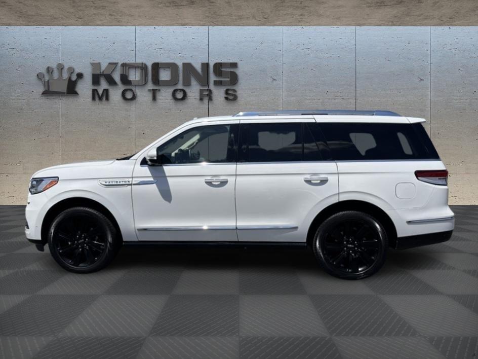 2022 Lincoln Navigator Photo in Bethesda, MD 20814