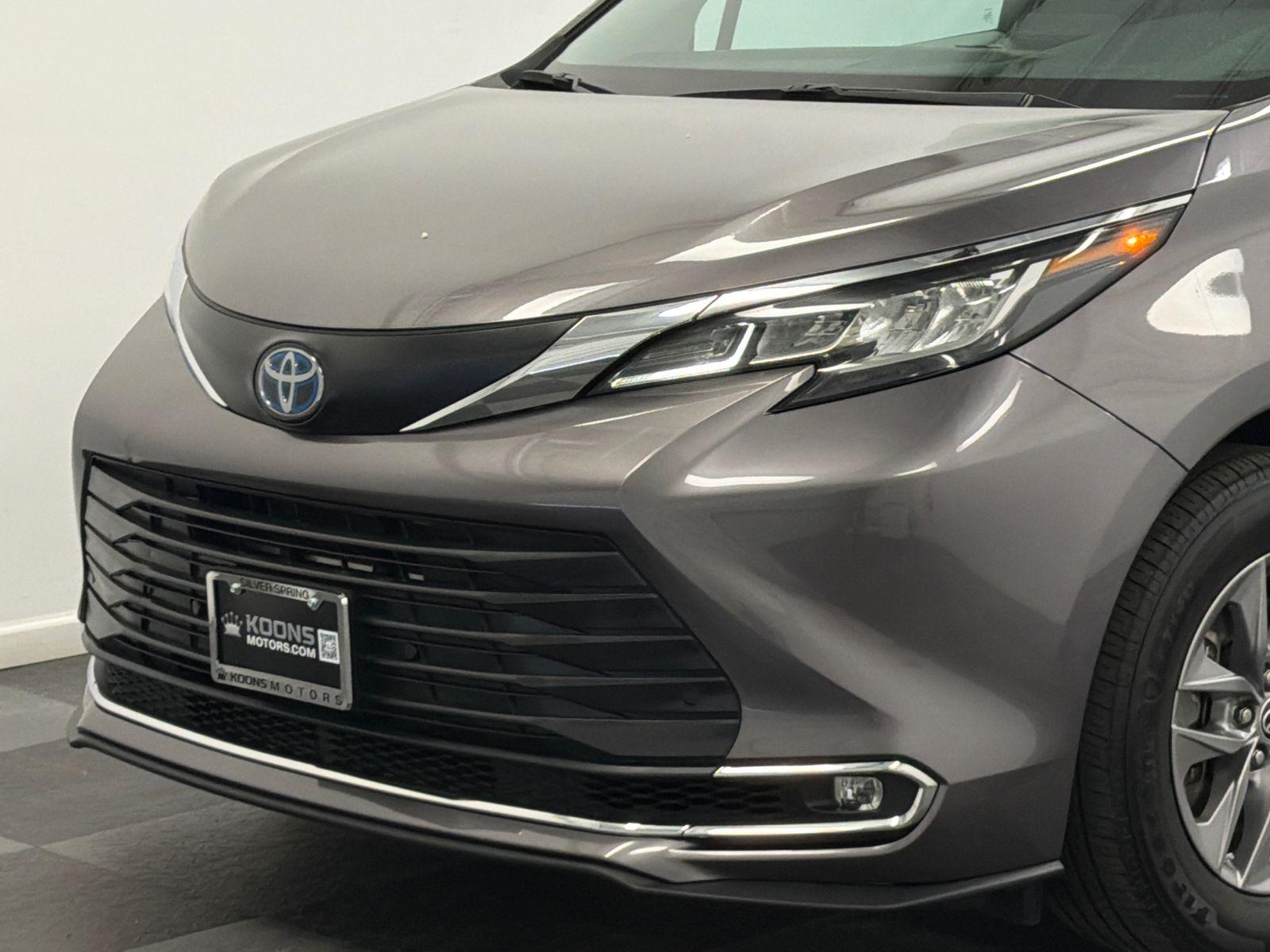 2023 Toyota Sienna Photo in Silver Spring, MD 20904