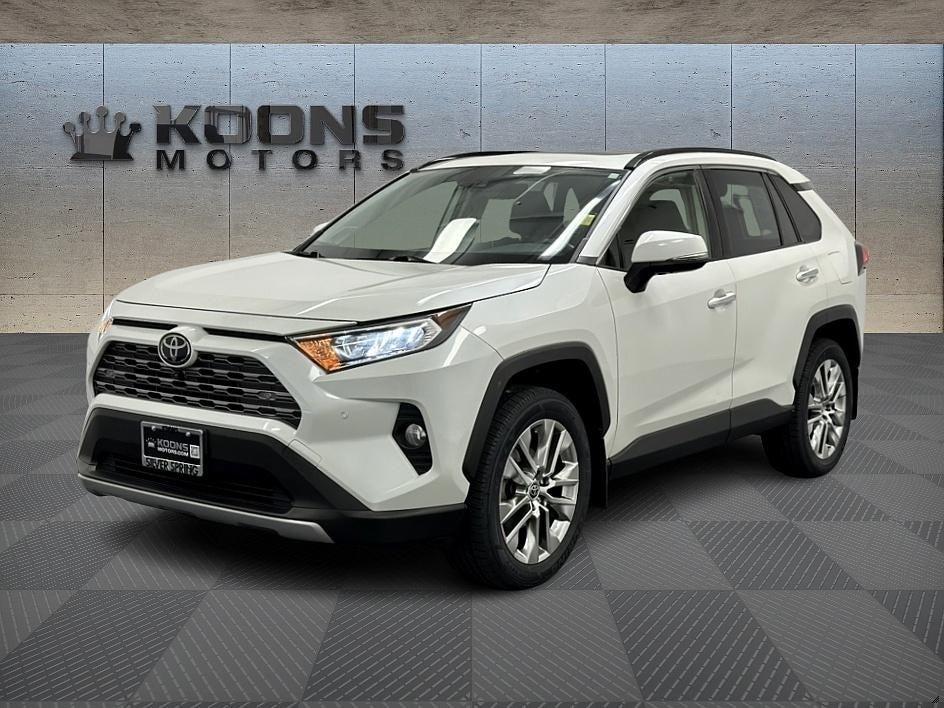 2020 Toyota RAV4 Photo in Bethesda, MD 20814