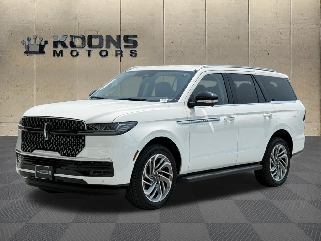 2027 Lincoln Navigator Photo in Bethesda, MD 20814