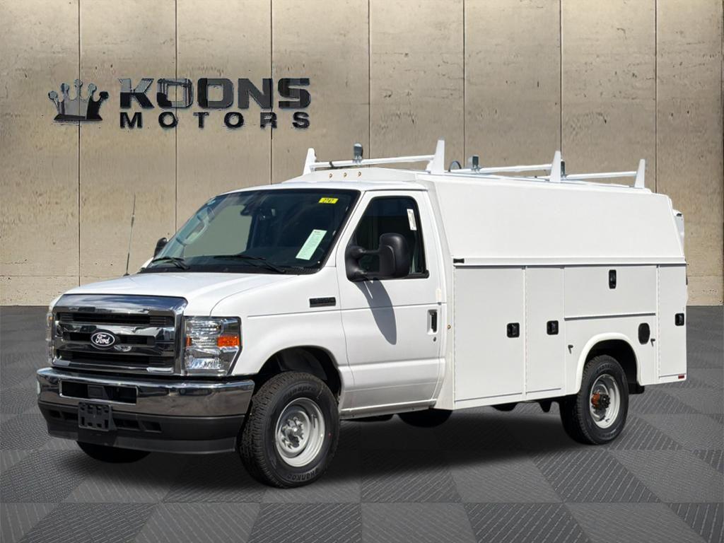 2027 Ford E-350SD Photo in Silver Spring, MD 20904