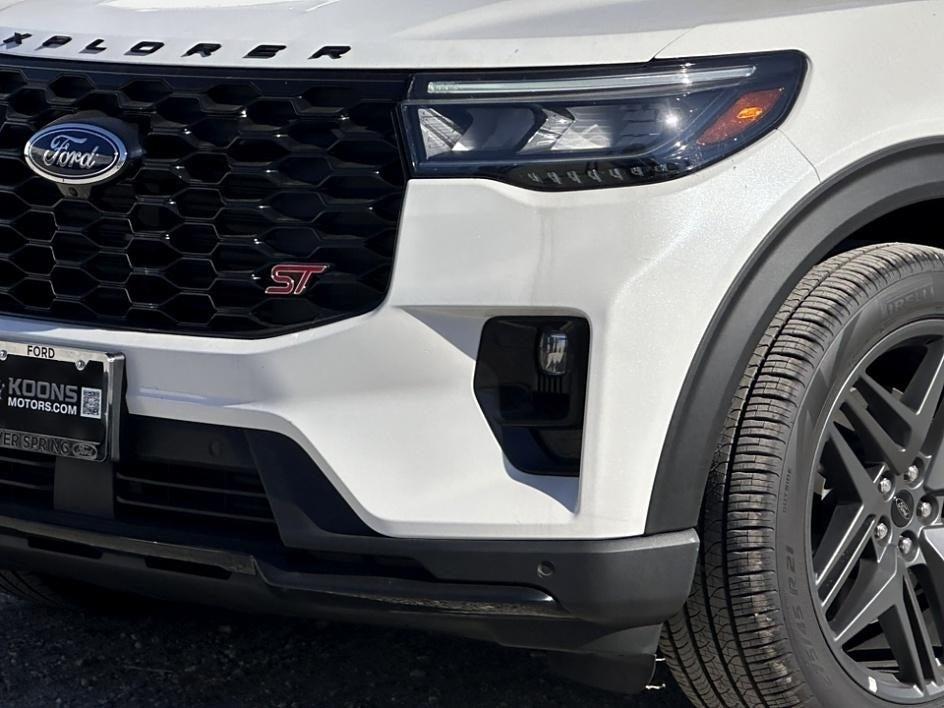 2025 Ford Explorer Photo in Silver Spring, MD 20904