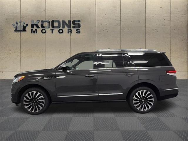 2023 Lincoln Navigator Photo in Bethesda, MD 20814