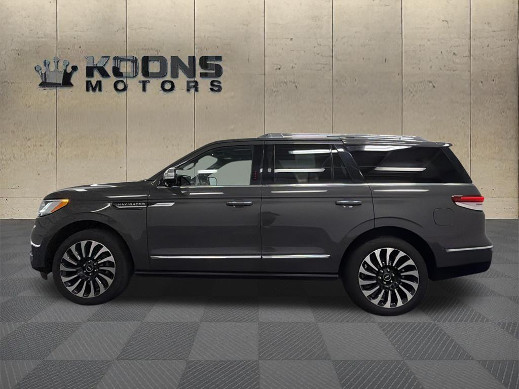 2022 Lincoln Navigator Photo in Bethesda, MD 20814