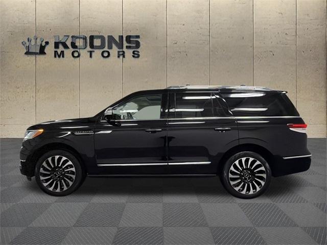 2022 Lincoln Navigator Photo in Bethesda, MD 20814