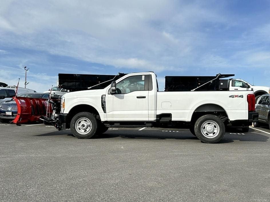 2023 Ford F-350 Photo in Silver Spring, MD 20904