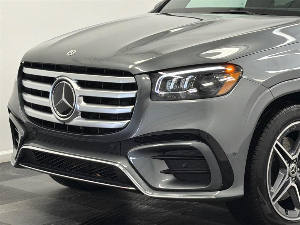 2025 Mercedes-Benz GLS Photo in Bethesda, MD 20814
