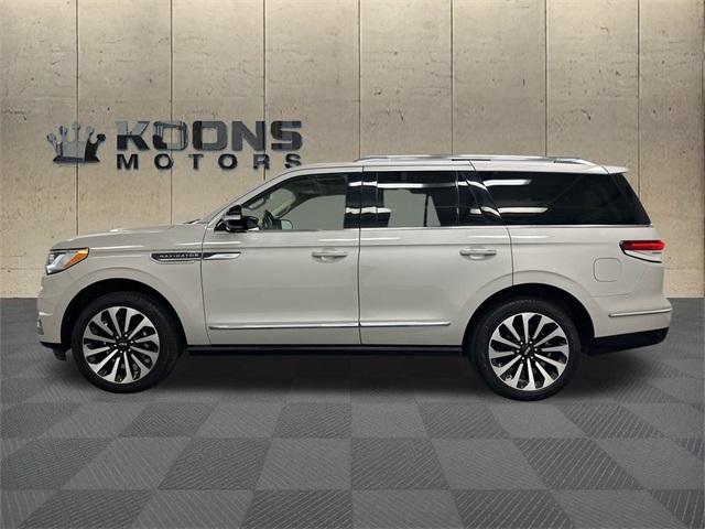 2022 Lincoln Navigator Photo in Bethesda, MD 20814